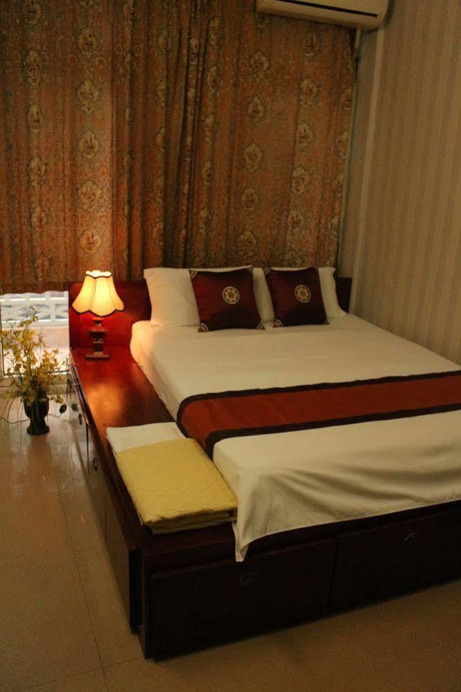 Oyo 376 A Dong Hotel Hanoi Kültér fotó